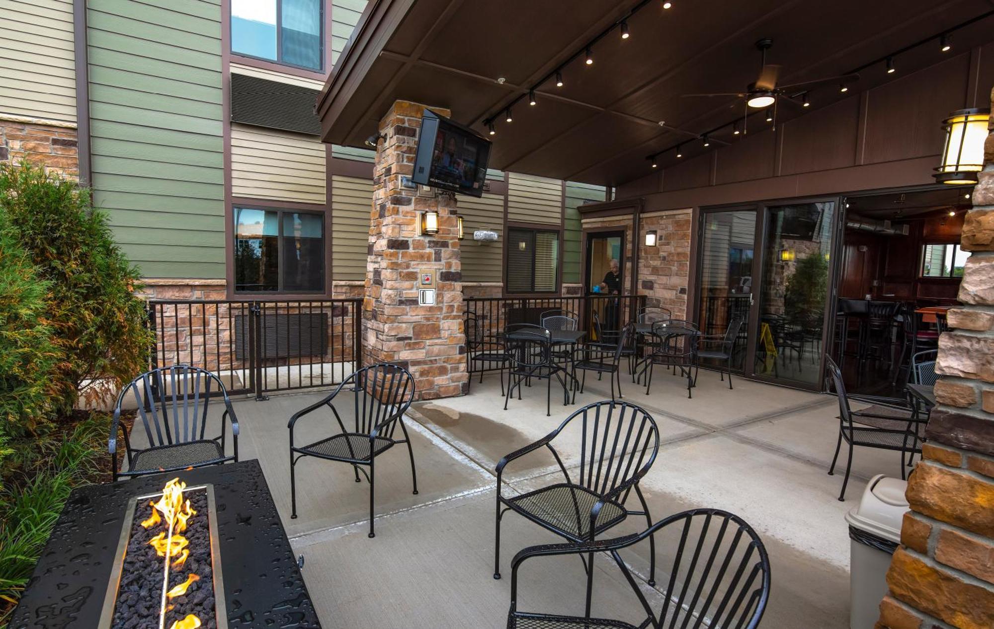 My Place Hotel-Chicago West/North Aurora, Il Экстерьер фото